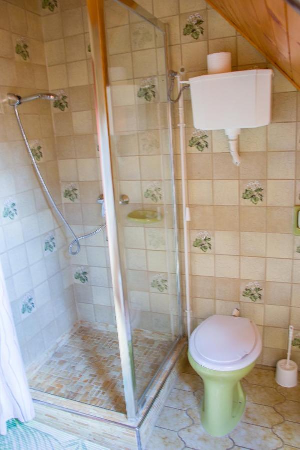 Huszar Vendeghaz Apartment Орвеняш Екстериор снимка